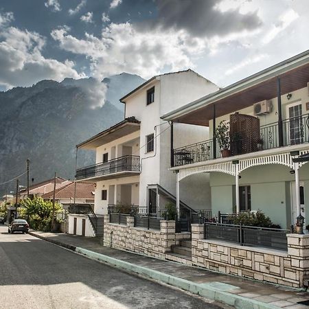 קוניטסה Guesthouse To Tzaki מראה חיצוני תמונה